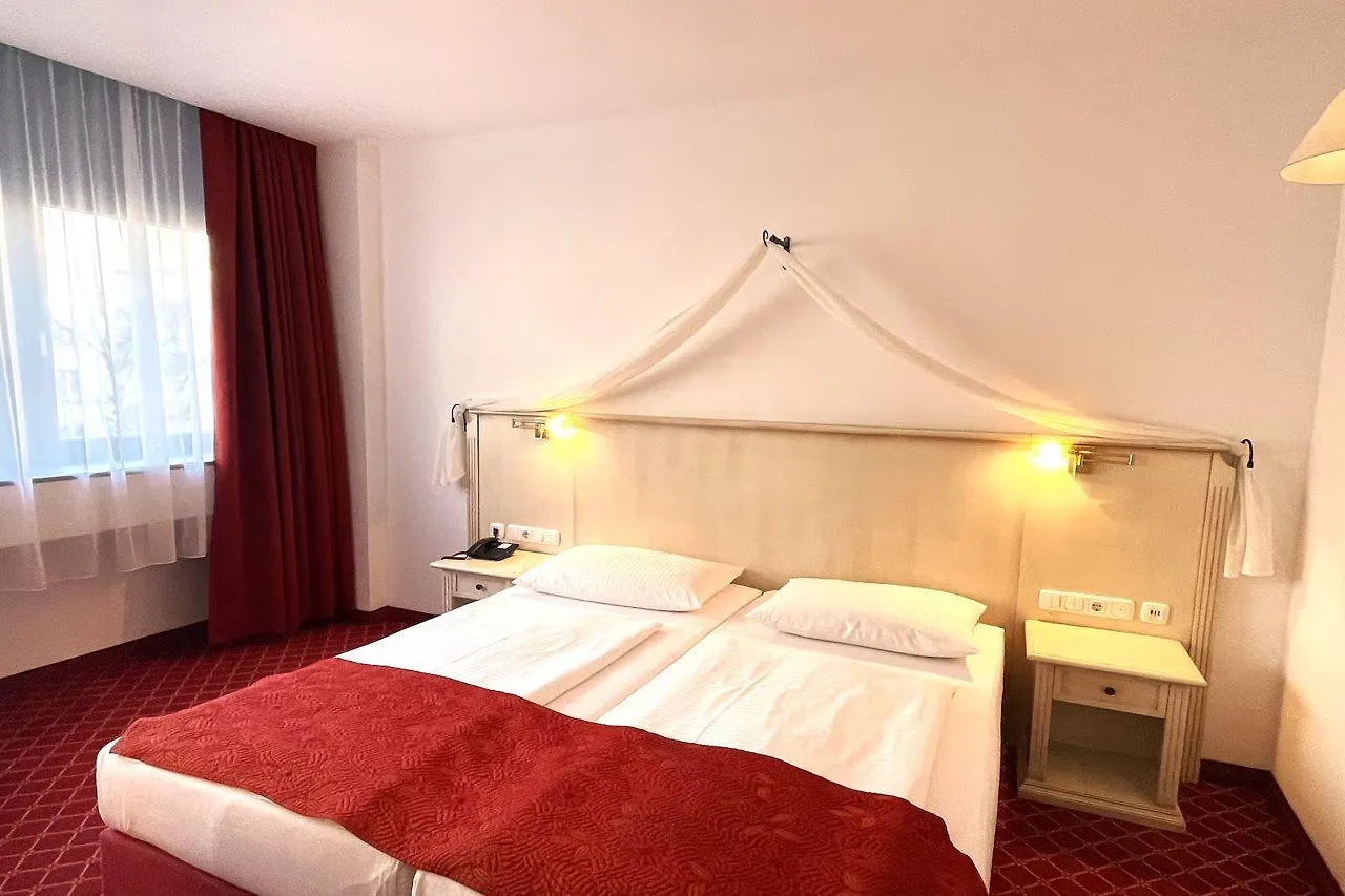 Hotel Chateau Kurfuerstendamm Berlin 4*,